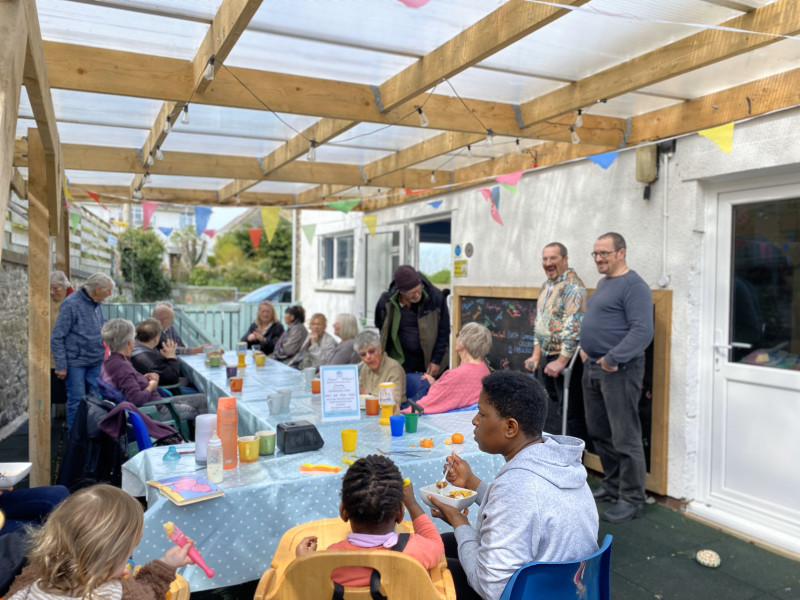 Borth Community Cafe
Fridays
11:30 - 13:00